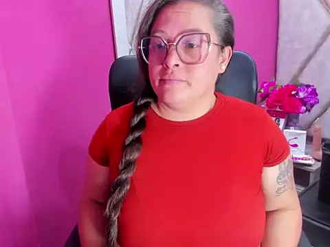 Sarah_Boobs_: онлайн-секс-чат