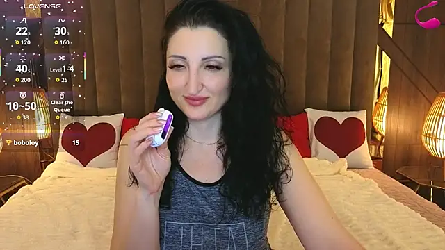 دردشة MissRossi الجنسية المباشرة