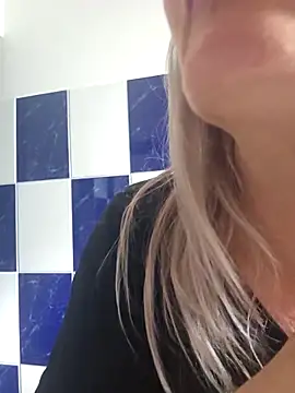 LadyTouch Chat XXX live