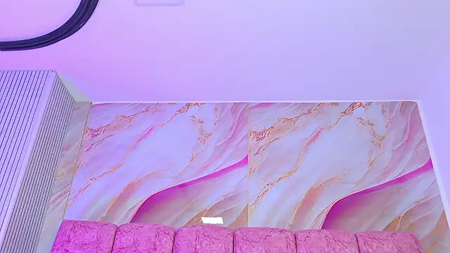 emmacurvy's Live XXX Chat