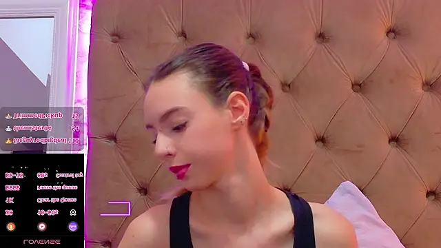 CoraVex's Live XXX Chat