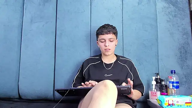 Megan_Thompson_ 即時 XXX 聊天