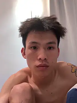 zzzzppp3: διαδικτυακό σόου στην κάμερα