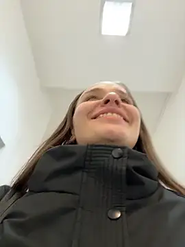 KishaMur: απευθείας συνομιλία ΧΧΧ