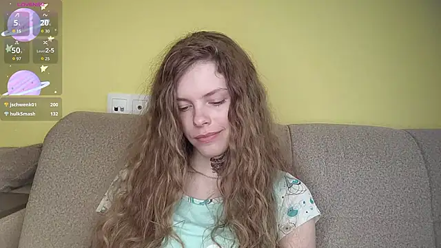 Chat XXX ao vivo de RayaNenlia