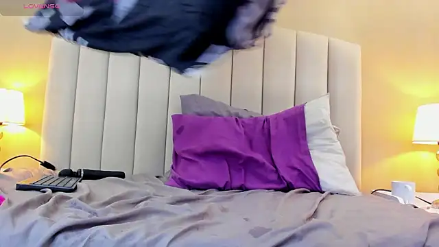 Rachel_Donnelly: онлайн-секс-чат