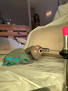 ROUSSH 现场XXX聊天