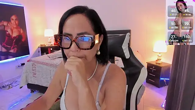 RubyStrome – Live XXX-chat