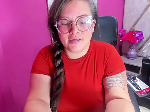 Chat +18 de Sarah_Boobs_ ao vivo