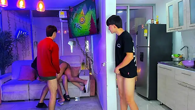 Houseofwarrios: онлайн-секс-чат