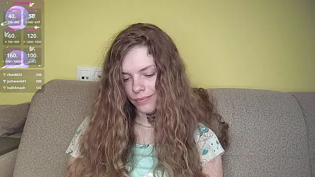 Chat +18 de RayaNenlia ao vivo