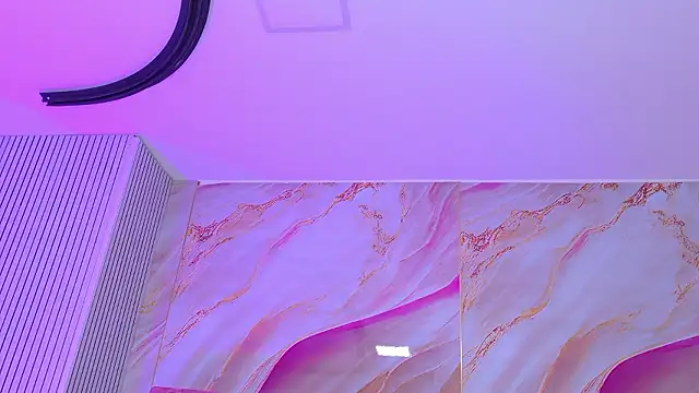 emmacurvy: απευθείας συνομιλία ΧΧΧ