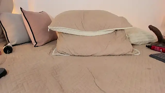 luciana_jam_'s Webcam Show