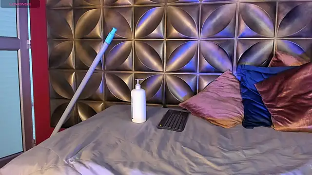 Chatroom XXX en direct de sam_bisex