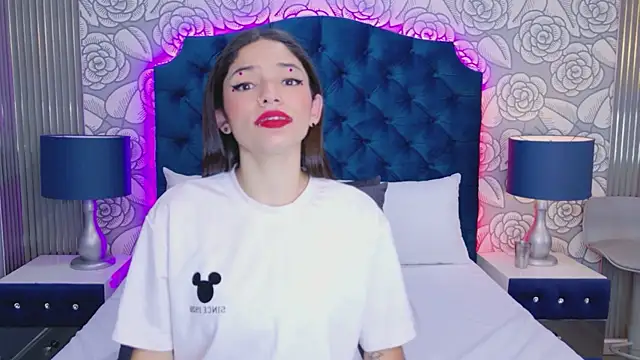 HazelMoret Live XXX Chat