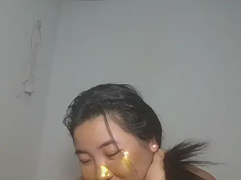 Онлайн чат XXX Zyeiii