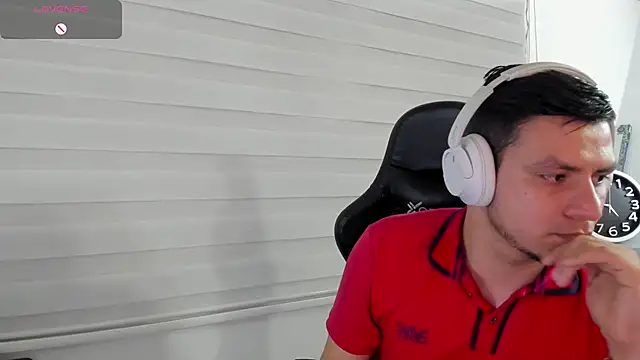 Rick_Adams Adlı Modelin Canlı XXX Sohbeti