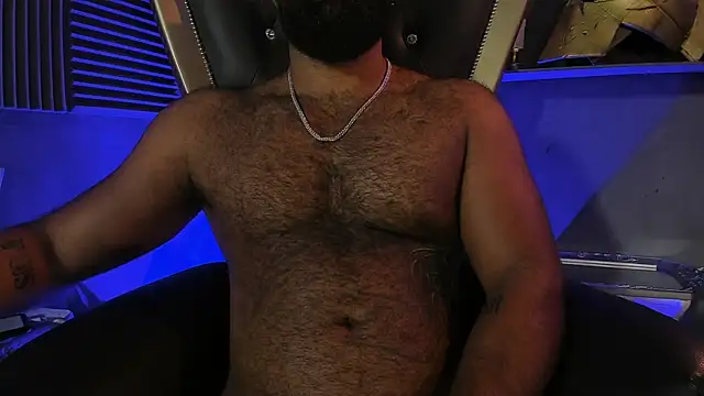 Chatroom XXX en direct de BeardAndrew