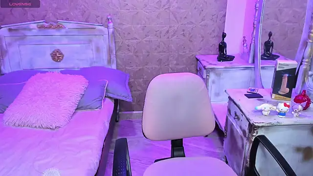 Noa_clk Chat XXX live