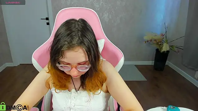 แชท XXX สดของ Aleks-caster