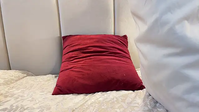 Mariiamellaa élő XXX-chatje