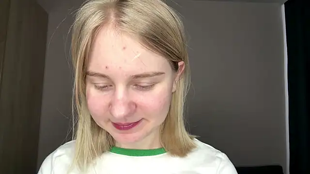 OdelinaFicken's Live Sex Cam Show