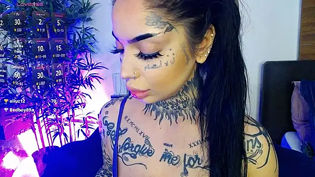 CreamyInkky_'s Webcam Show