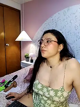 Živý XXX chat Angelie_Rosebrm