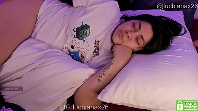 Chat XXX ao vivo de lucy26_