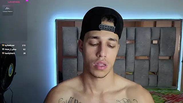 orionblaze69_ 即時 XXX 聊天