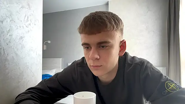 SoloFury's Live XXX Chat