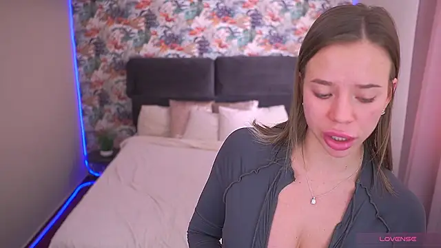 Sexy_Ira's Live XXX Chat