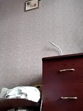 Show modela Nika_Malay na web-kameri