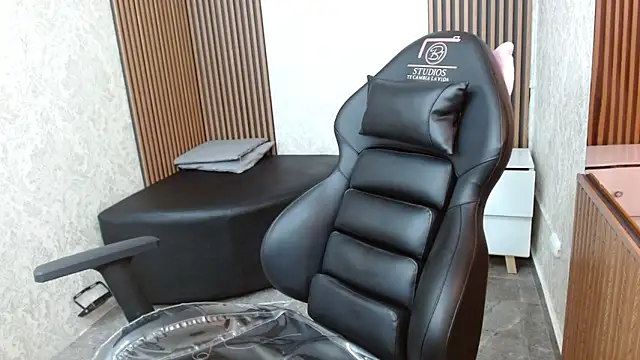 Blunt_tay Webcam-Show