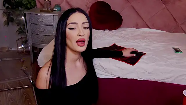 VictoriaLanes' Live XXX Chat