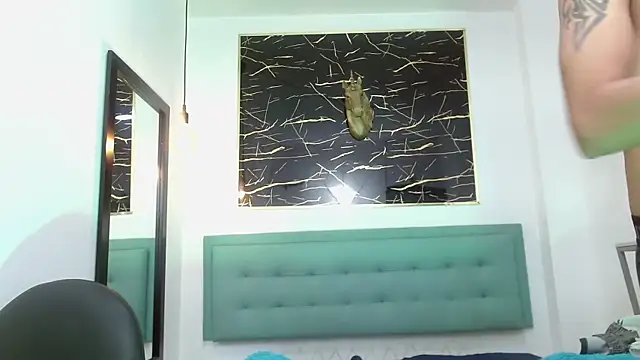 XXX chat uživo modela Patrick_Rango