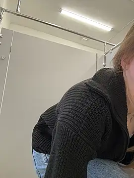 Živý XXX chat StreetSquirt