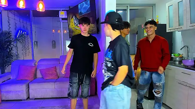 Онлайн чат XXX Houseofwarrios