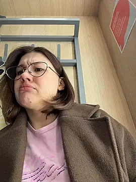 RinaCatのライブXXXチャット