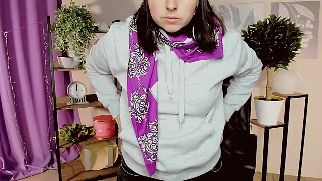 Chatroom XXX en direct de MartaEdams