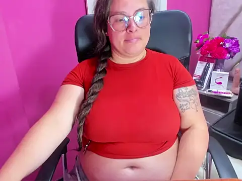 Sarah_Boobs_ Chat XXX in diretta