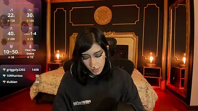 Kat_VonDe – Live XXX-chat