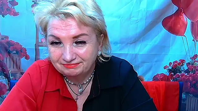 RenataDaster: онлайн-секс-чат