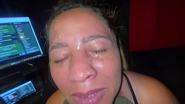 Elithee__ass___ Webcam-Show