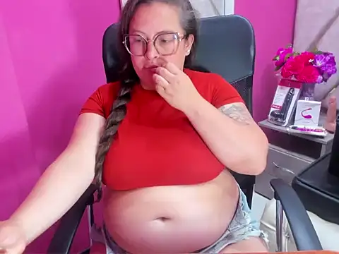 Chatroom XXX en direct de Sarah_Boobs_