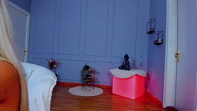 Chatroom XXX en direct de Awww_Ella