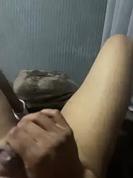 Erickhotddjots Show Webcam