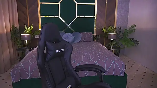 Casey_Min live XXX chat