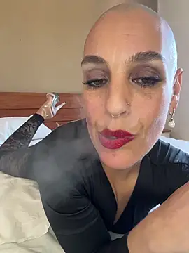 emprexkala Adlı Modelin Canlı XXX Sohbeti