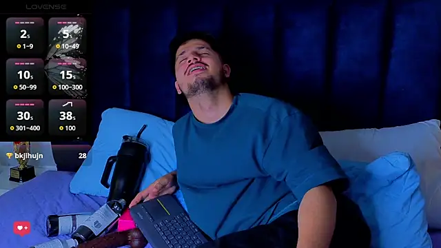 Issac_james_ Chat XXX in diretta